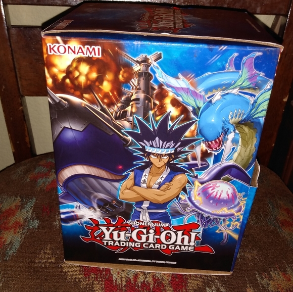 Yu-Gi-Oh Shonen Jump Trading Cards Display Box (EMPTY) 2020 - Picture 3 of 6